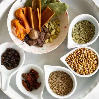Paras Garam Masala: 48OZ Spices, 48 OZ