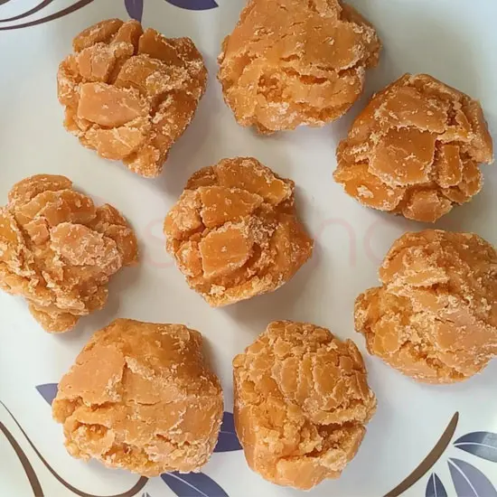 Paras Pesi Gur: 1KG 1KG at Apna Bazar Woburn, Woburn MA